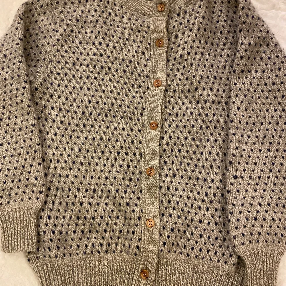 Woolrich button-down sweater in beige and navy blue Birds Eye - Picture 12 of 14